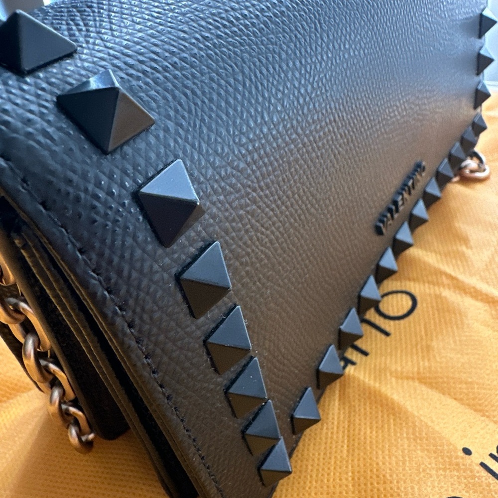 Velentino cross body